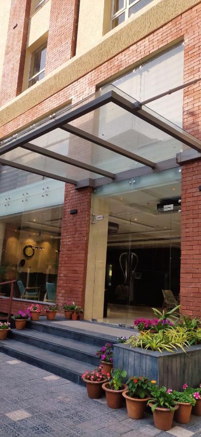 Sunhill Portico Hotell Siliguri Exteriör bild